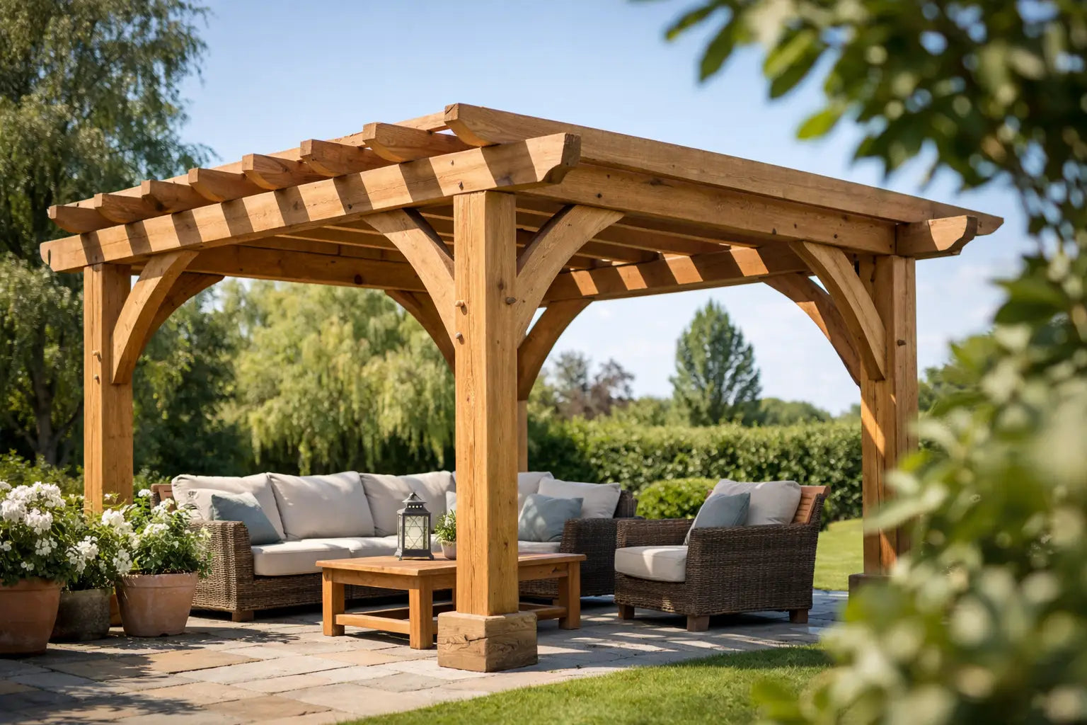 Why Choose a Bespoke Oak Pergola?